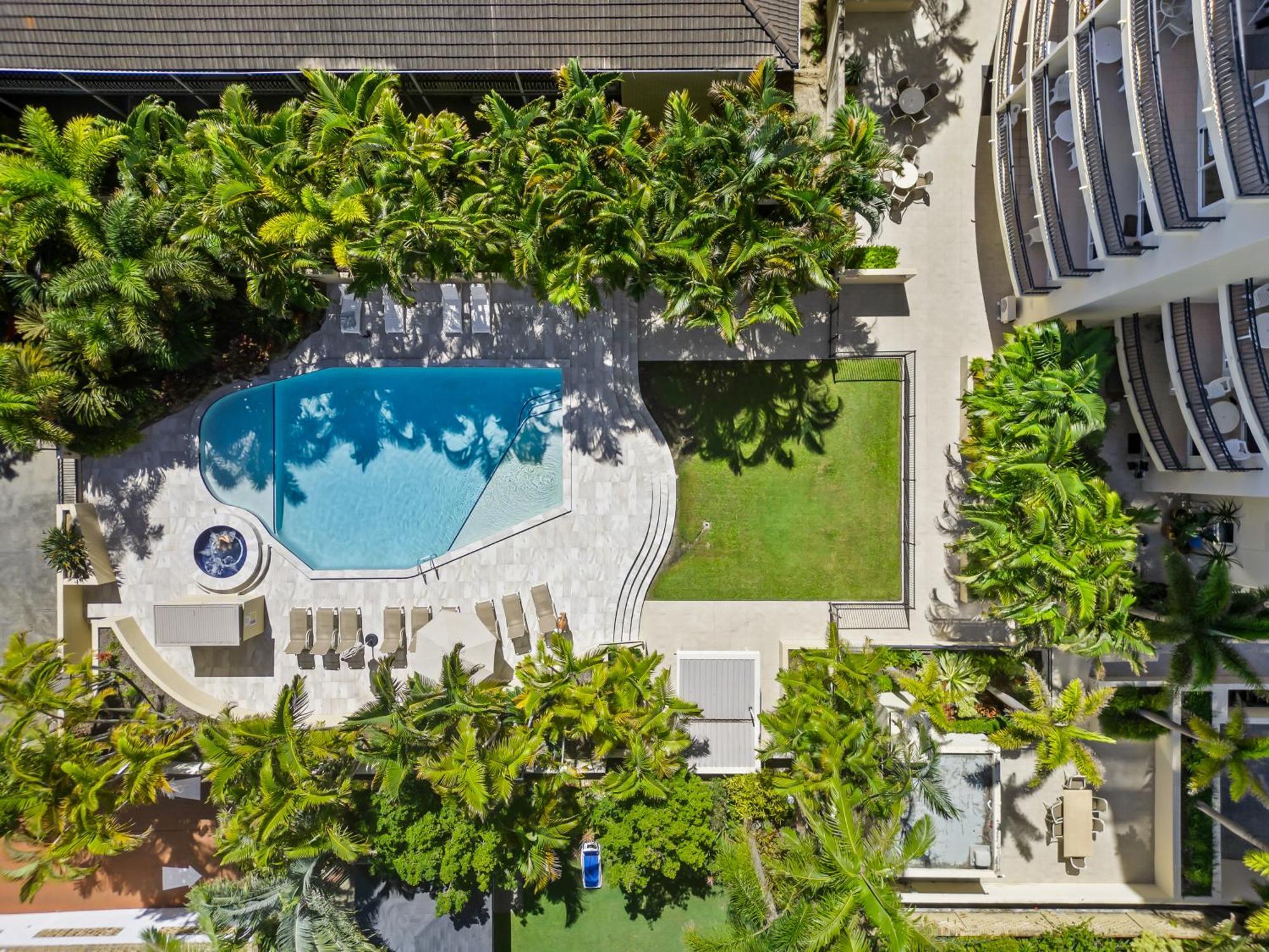 Aparthotel Palazzo Colonnades Gold Coast Exterior foto